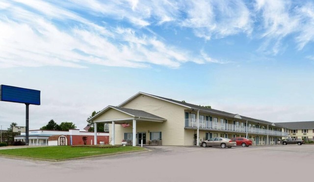 Residential Suites Warrensburg by Hotel O US 50