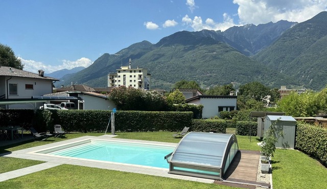 Residenza La Svolta - Salt Pool & Private Garden