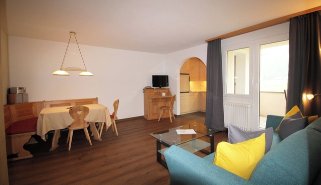 Residenza Lagrev - 2 room flat no. 005 - type 21A - raised ground floor - south