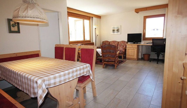 Residenza Lagrev - 2 room flat no. 012 - type 21A - raised ground floor - south