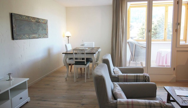 Residenza Lagrev - 2 1/2 room flat no. 126 - type 25A - 1st floor - south