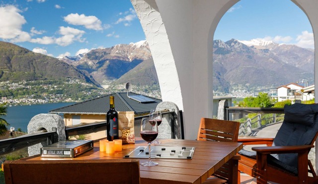 Residenza Miralago Apt. D33 by Interhome