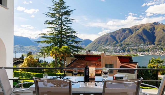 Residenza Miralago Apt. D32 by Interhome