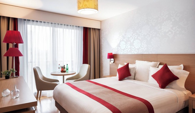 Residhome Aparthotel Paris Evry