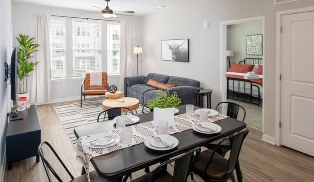 Resort 3BR for UGA Visits and Business Travel