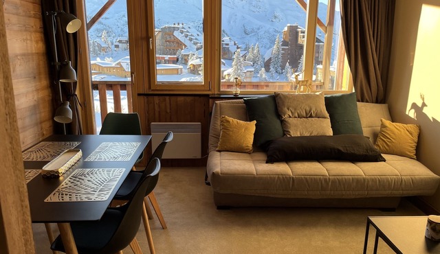 Resort center, app. 36 m2, 1 bedroom, mountain corner, balcony, ski room, WIFI