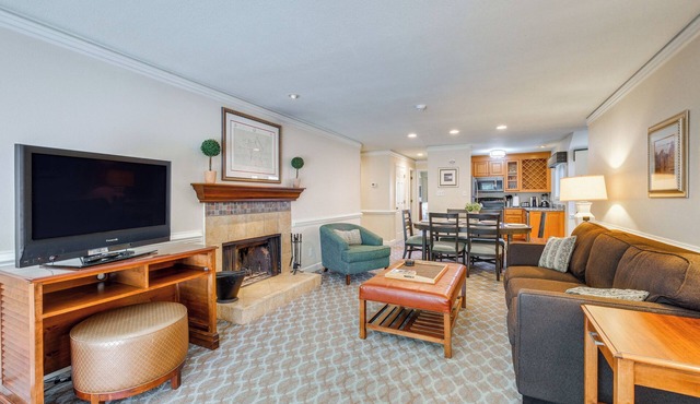 Resort Condo w/Marina Access in Williamsburg!