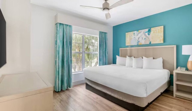 Resort Fun Awaits w/Water Park, Pools & Outdoor Relaxation l 2 Units