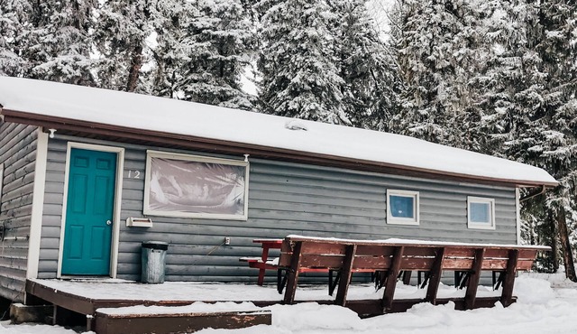 Resort Getaway on Lake Deschambault