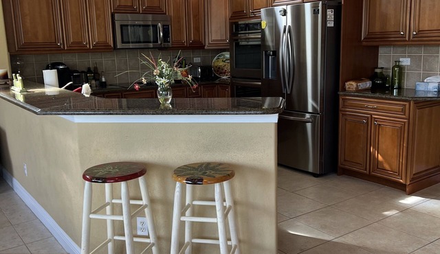 Resort Home with pool and golf course 10 minutes to Marco or Naples Beaches!