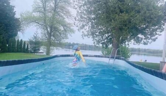 Resort , lake view, pool, hot tub, sauna, pets, #4