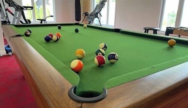 Resort, lakefront room, pool, hottub, sauna, #7