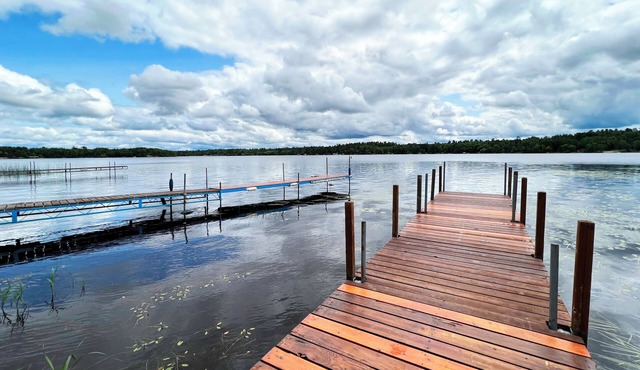 Resort Like Home set on 8 Acres. 3bed-2.5bath. Great Families or Large Groups