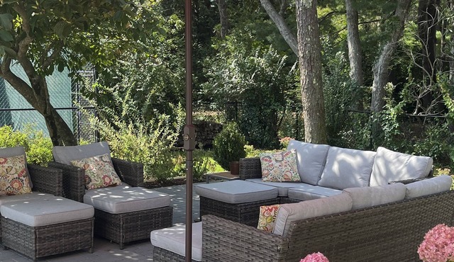 Resort-like home with NEW KITCHEN, private tennis court, heated pool, & hot tub