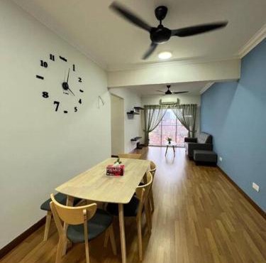 Resort-Like & Vibrant 3 Bedrooms (6 Pax)