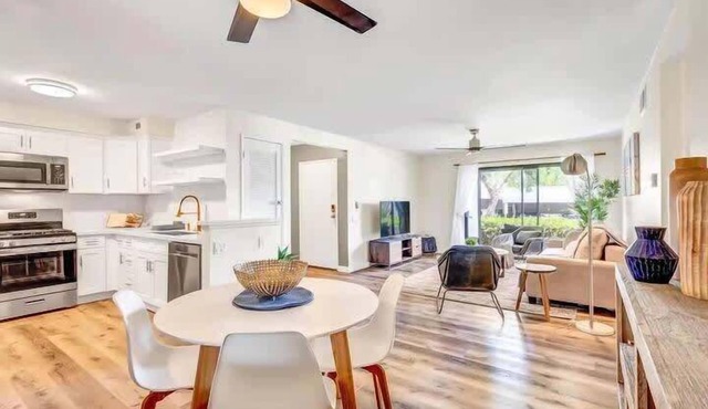 Resort Living with Pool & Tennis, Minutes to Del Mar Beaches!