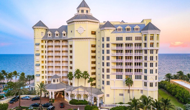 Resort located directly on the sand of the Atlantic Ocean! Room w/an oceanview!