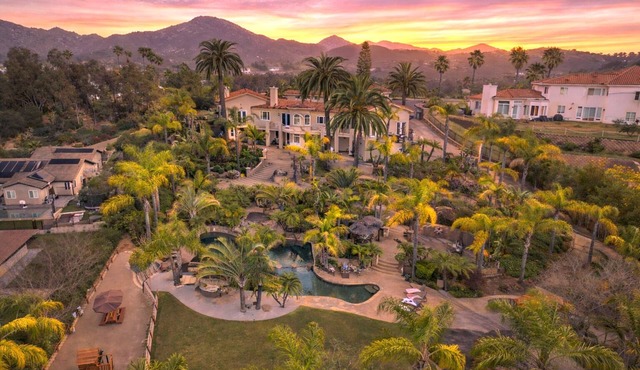 Resort Pool + Gorgeous Grounds + Basketball Court | Sunset Estate