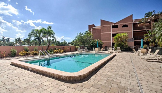 Resort-Style Condo with Pool 19 Miles to Fort Myers