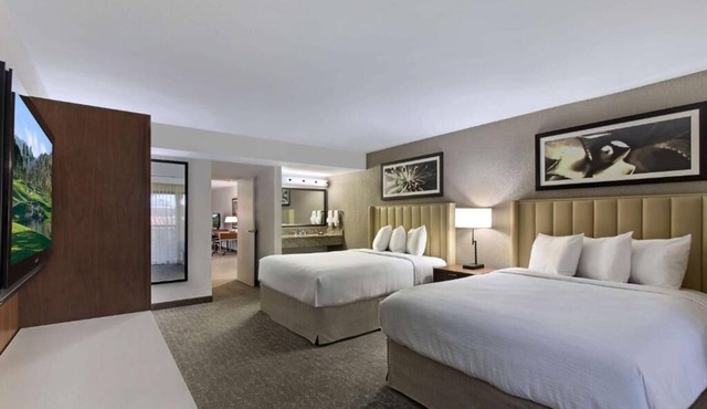 Resort-Style Comfort Near Palm Springs | Pool, Tennis & Free Breakfast Daily