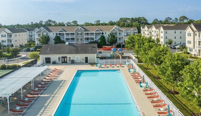 Resort Style Community Rehoboth Beach House Parking Pool