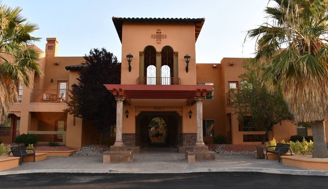 Resort Style Condo in old Mesilla