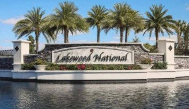 Resort Style Condo inside Lakewood National Golf Club