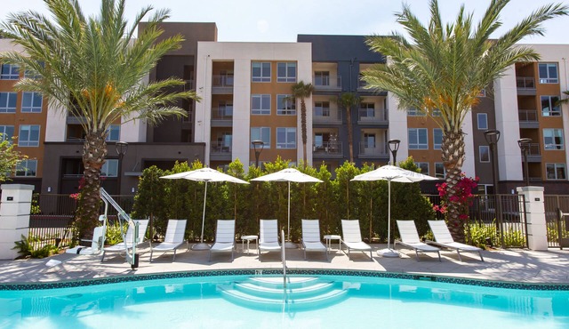Resort-Style Condo Near Disney
