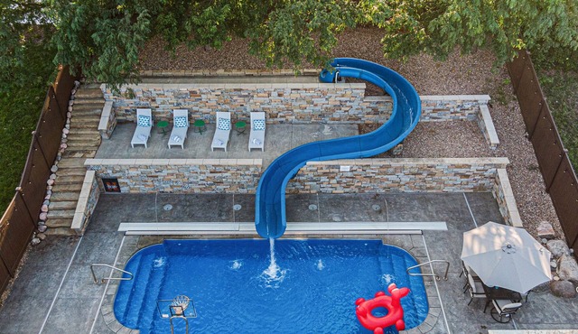 Resort Style Gem, Pool, Amazing Slide!