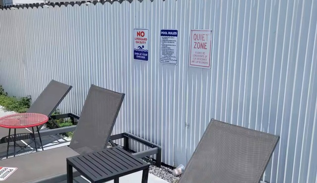 Resort style Hollywood beach gem, close to Casino and beach