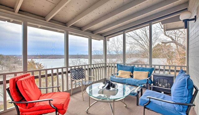Resort-Style Lake Ozark Gem: Brand New Hot Tub!