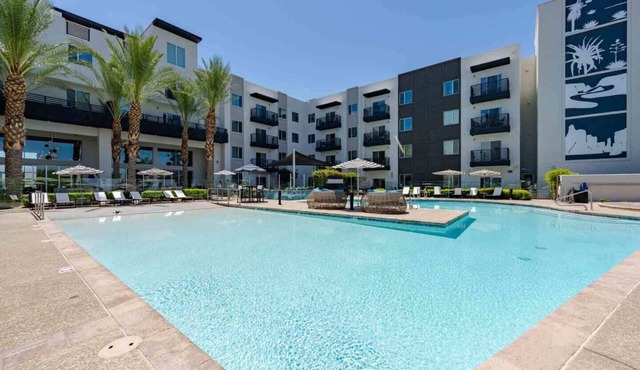 Resort style living in N Scottsdale, 5min to Kierland dining, Phoenix Open, Mayo