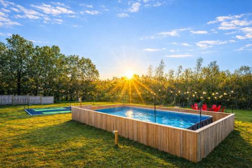 Resort-Style Pool Hot Tub Loft Game Room