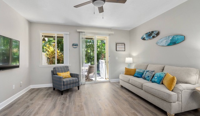 Resort Vacation Home! Walk to Disney and Beach!