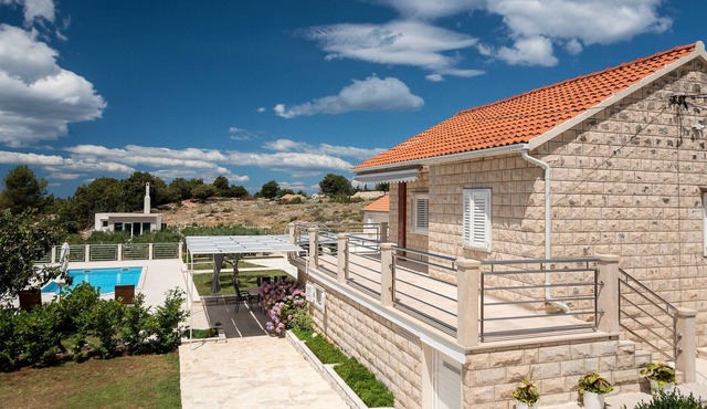 Resort Villa San Lilin