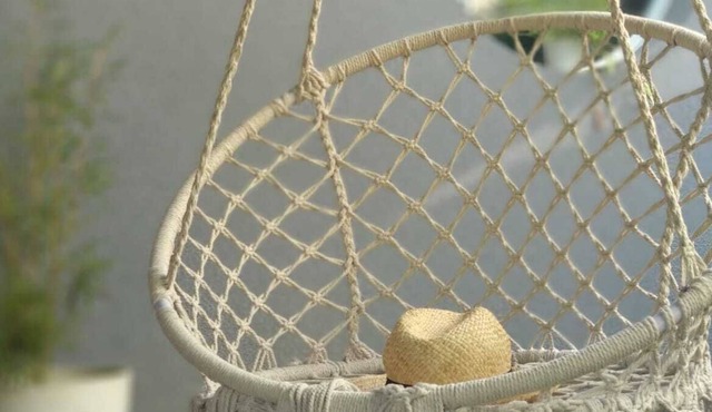 Resource: Room 2 pers in bed and breakfast between Bordeaux and St Emilion