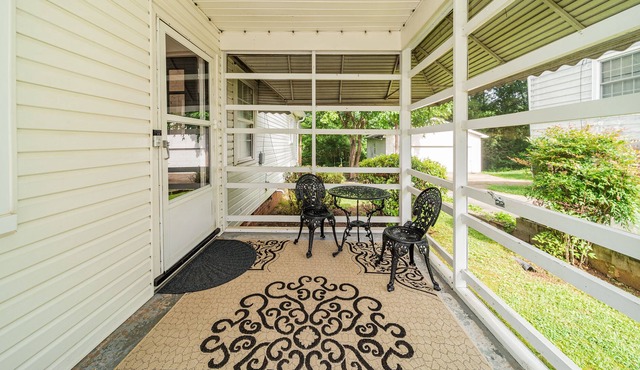 Respite Inn-- Monthly Rental 3mi from Downtown Greenville, Furman