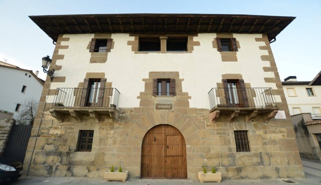 Rest and nature in Zubiri, your rural refuge suitable for people with reduced mobility.