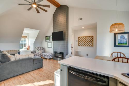 Rest and Relax Tennessee Home with Patio and Fire Pit