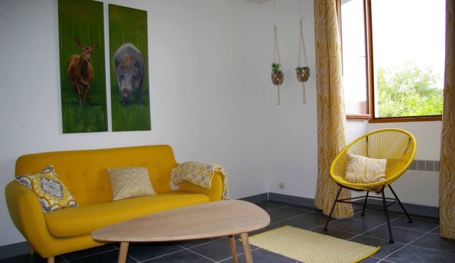 Rest! Charming house with large, enclosed garden, in 'Parc National de Forêts'