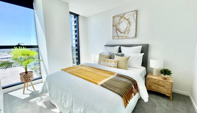 REST COLLECTION Apartment at SkyGarden Glen Waverley