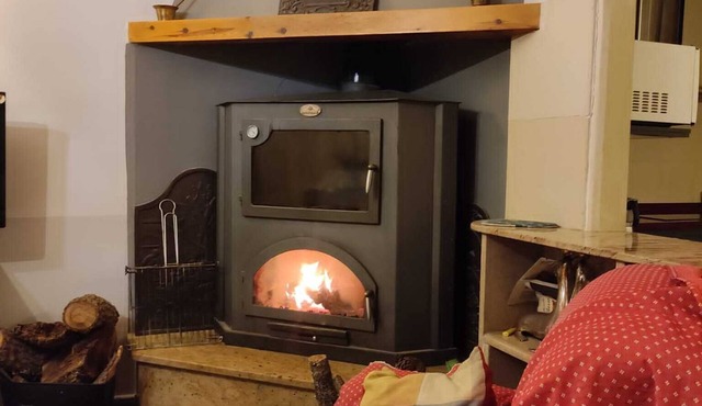 REST, HEALTHY AIR AND GOOD BARBECUES