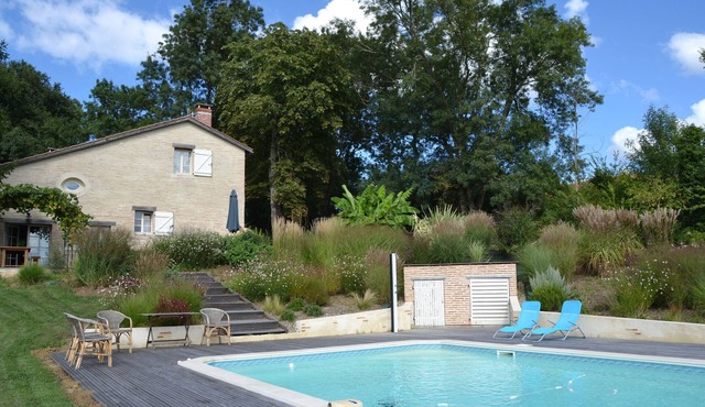 REST in a charming house with swimming pool (Swimming pool: June to September)