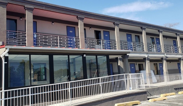 Rest Inn - Elizabeth