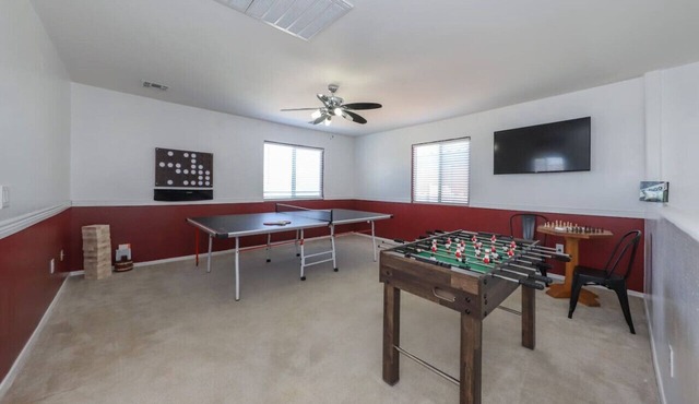 Rest-Ready Family-Friendly 5-Bedroom w/Game Room!