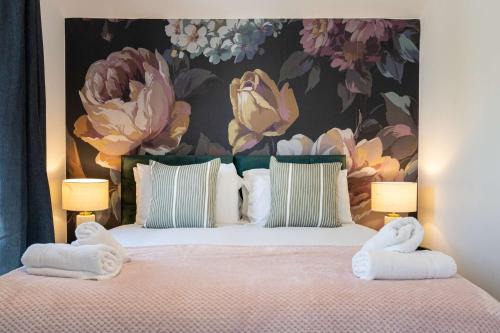 Rest&Recharge at Brookdale House (5 Bedrooms, 15mins to City Centre, Free Parking)