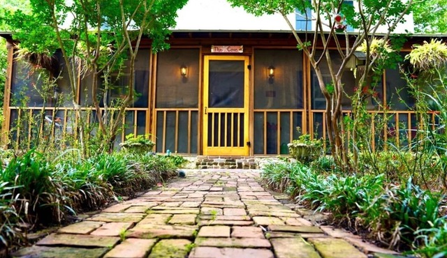 Rest. Relax. Renew at "The Cove at Coosaw". adorable cabin on 7.7 acres