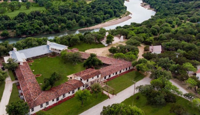 Rest Yourself River Ranch
