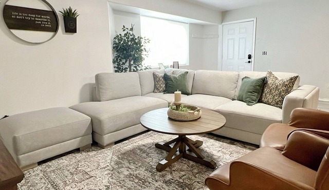 Restful Nest B 3bd&2ba in Midtown ANC