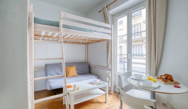 Restful Studio-Coeur du 17e - Bail Moy Durée (1FG)